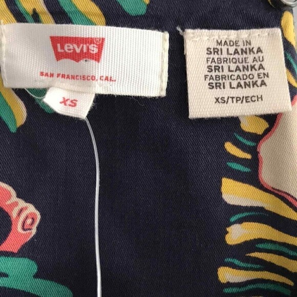 Levi’s Womens Tropical Coconut Girl Vacation Hawaiian Layered Crop Top XS NEW - Picture 8 of 12